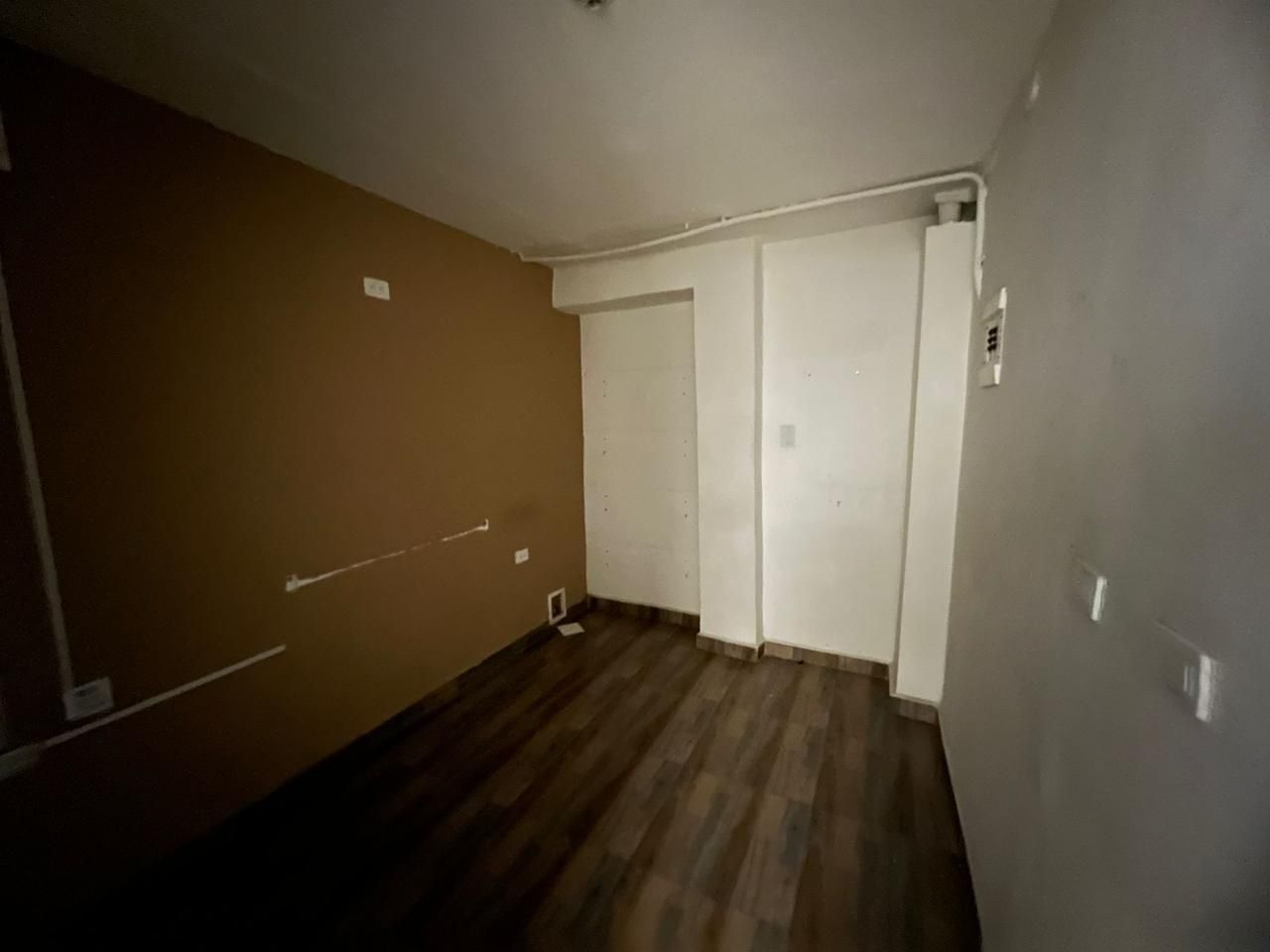 Local Comercial en arriendo Antioquia Medellín La Castellana 70 m2 Habitaciones 1 Baños 1 Garajes 0 Precio $4500000