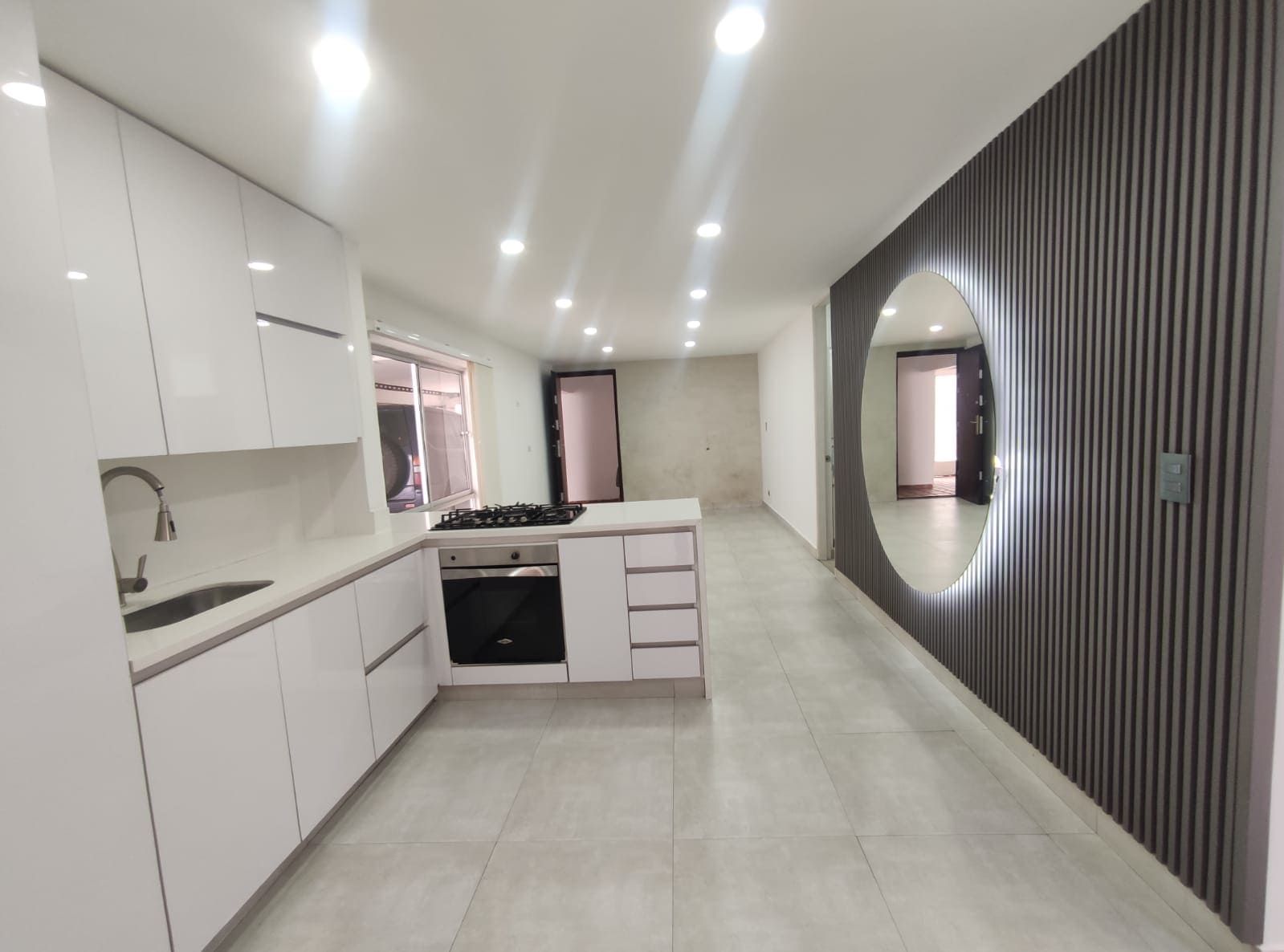 Apartamento en arriendo Antioquia Medellín Bolivariana 70 m2 Habitaciones 3 Baños 2 Garajes 1 Precio $3100000