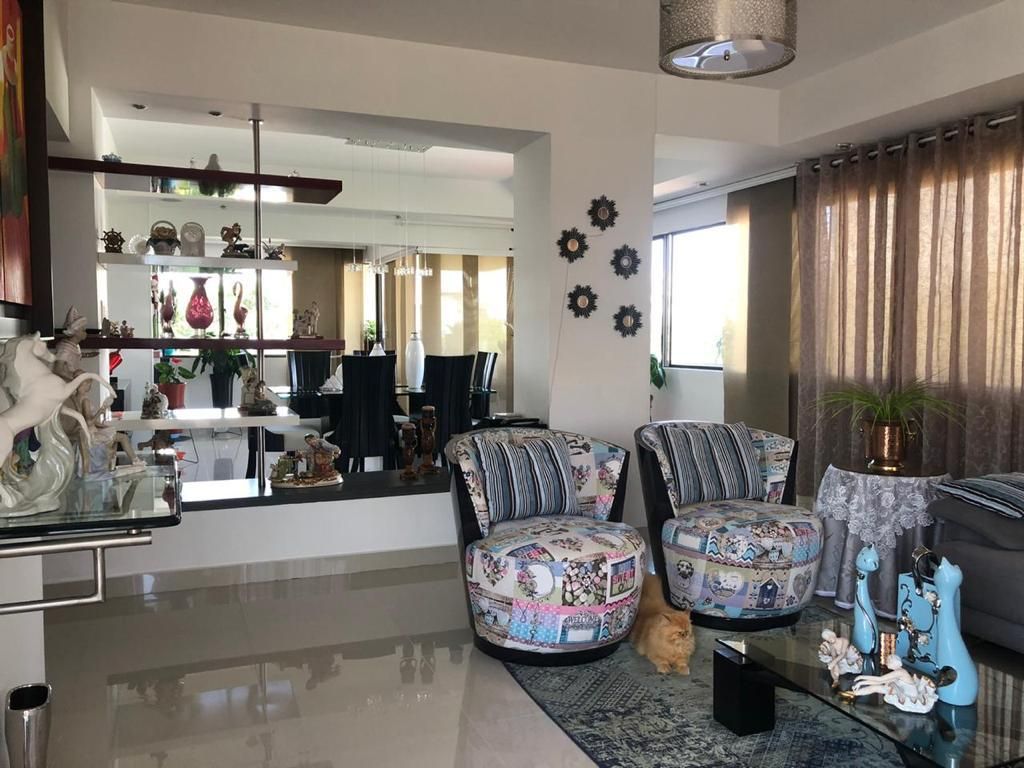 Apartamento en arriendo Risaralda Pereira Los Angeles 256 m2 Habitaciones 4 Baños 3 Garajes 2 Precio $4300000