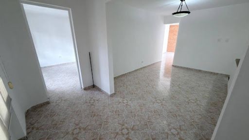 Casa en arriendo Antioquia Medellín Lorena 130 m2 Habitaciones 4 Baños 2 Garajes 0 Precio $3800000