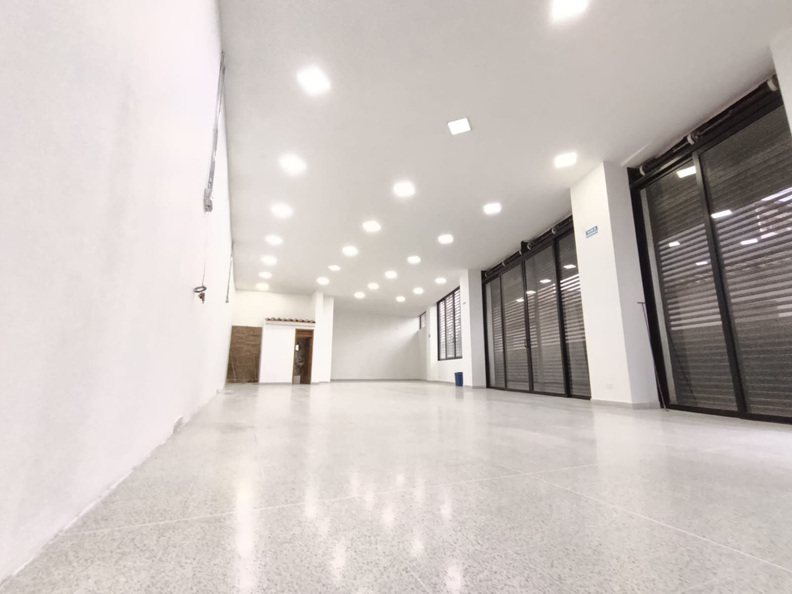 Bodega en arriendo Antioquia El Carmen De Viboral El Centro 160 m2 Habitaciones 0 Baños 1 Garajes 0 Precio $6500000