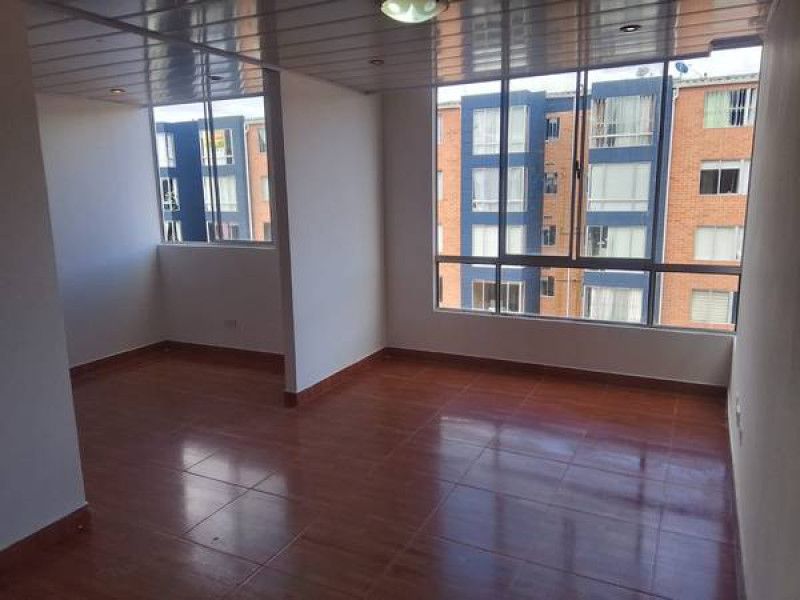 Apartamento en venta Cundinamarca Soacha Cr Tulipan 50 m2 Habitaciones 3 Baños 2 Garajes 0 Precio $154000000