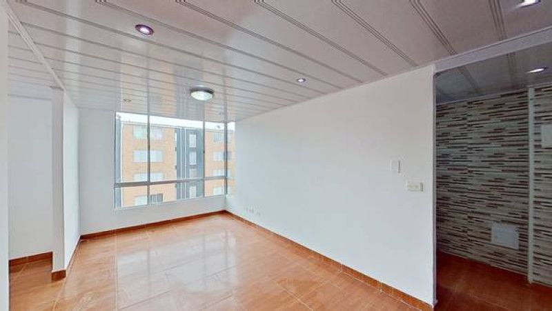 Apartamento en venta Cundinamarca Soacha Cr Tulipan 50 m2 Habitaciones 3 Baños 2 Garajes 0 Precio $156000000