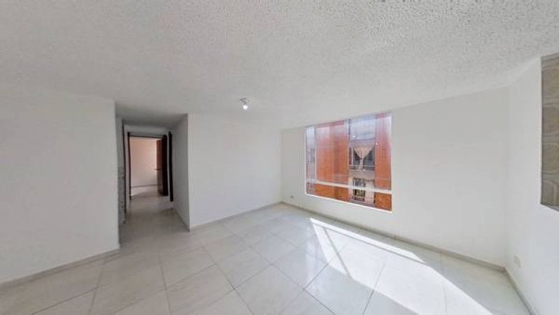 Inmuebles en Remate Apartamento en venta Cundinamarca Soacha Cr La Esperanza Et Ii 58 m2 Habitaciones 3 Baños 2 Garajes 0 Precio $151000000