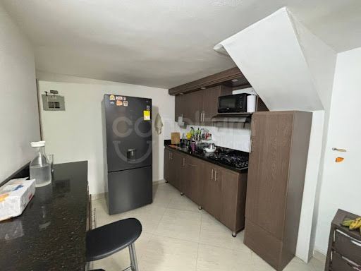 Apartamento en arriendo Antioquia Medellín Altamira 80 m2 Habitaciones 3 Baños 2 Garajes 1 Precio $2200000