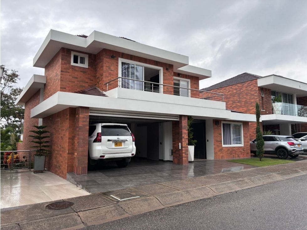 Casa en venta Santander Floridablanca Floridablanca 360 m2 Habitaciones 4 Baños 4 Garajes 1 Precio $3000000000