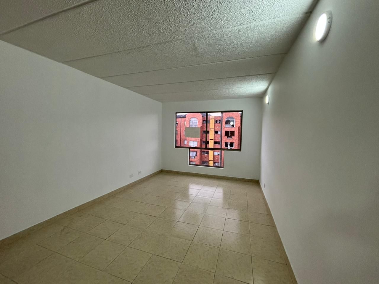 Apartamento en arriendo Cundinamarca Bogotá Cr Arrayanes 58 m2 Habitaciones 3 Baños 1 Garajes 0 Precio $2200000