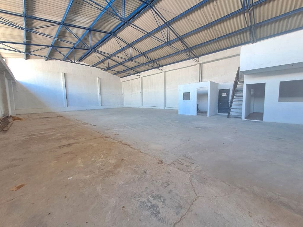 Bodega en arriendo Atlántico Barranquilla San Roque 303 m2 Habitaciones 0 Baños 1 Garajes 0 Precio $4400000