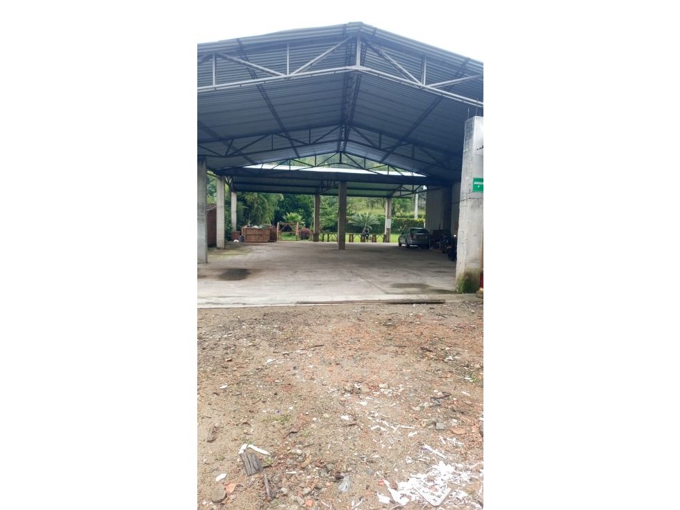 Bodega en arriendo Antioquia Barbosa Barbosa 360 m2 Habitaciones 0 Baños 0 Garajes 0 Precio $5500000