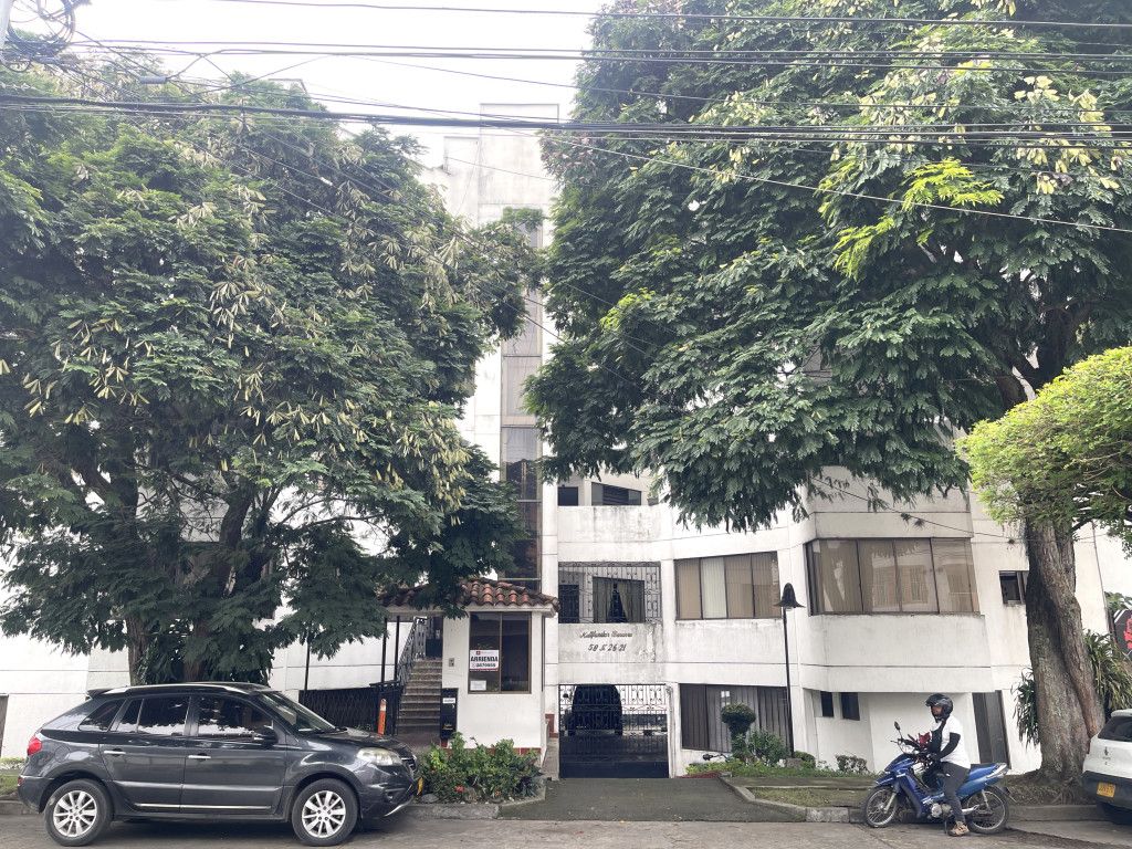 Apartamento en arriendo Valle Del Cauca Palmira Las Mercedes 103 m2 Habitaciones 3 Baños 3 Garajes 1 Precio $1400000