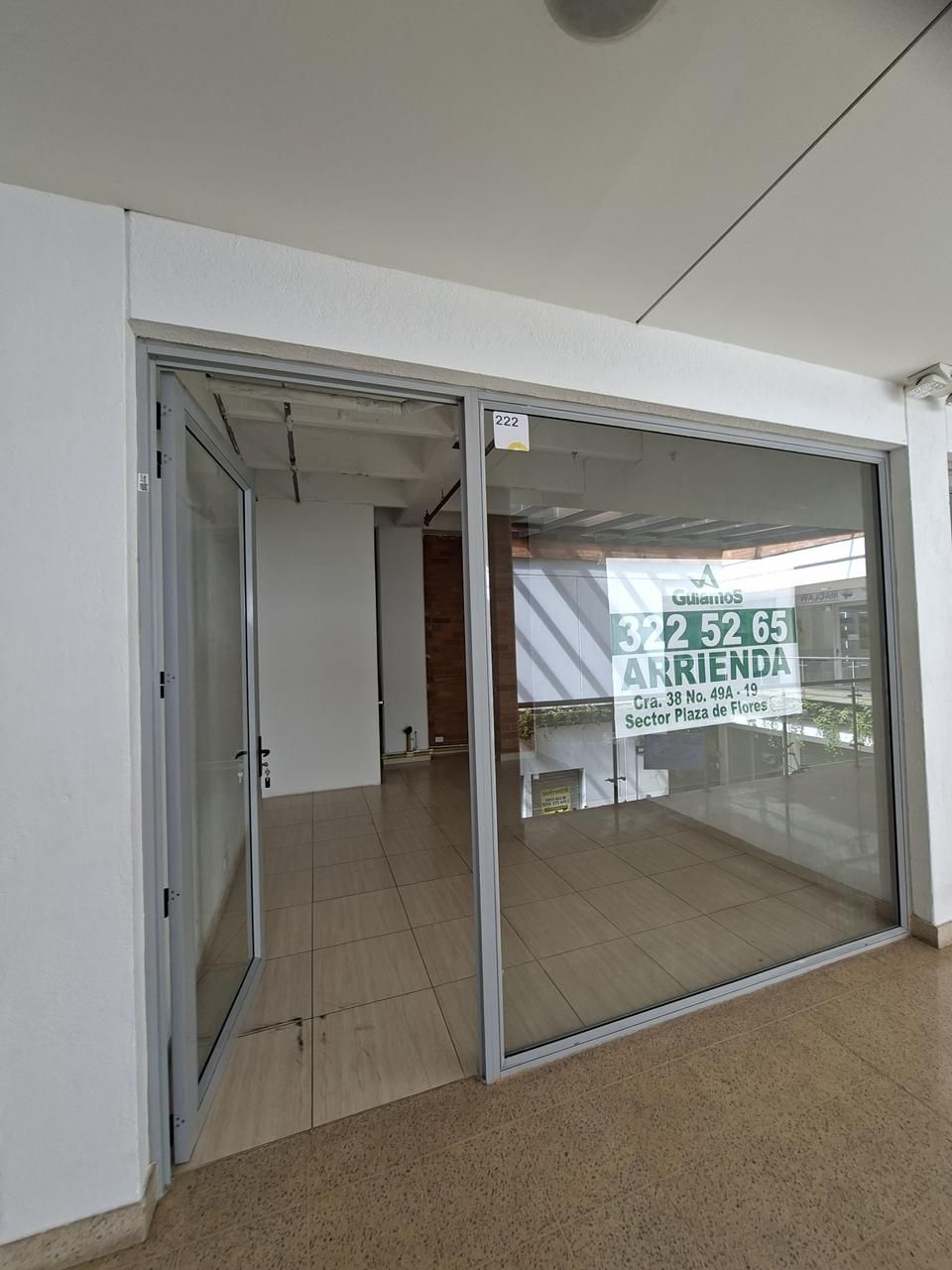 Local en arriendo Antioquia Medellín Bombona No 1 16 m2 Habitaciones 0 Baños 1 Garajes 1 Precio $1200000