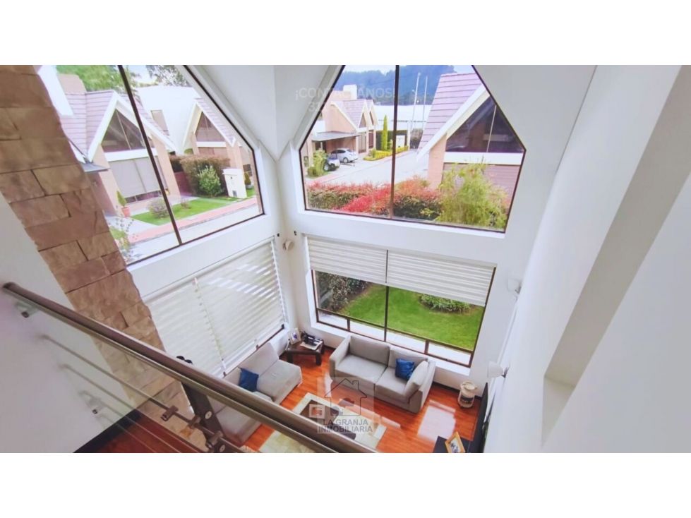 Casa en arriendo Cundinamarca Cajicá Centro 270 m2 Habitaciones 5 Baños 5 Garajes 3 Precio $8500000