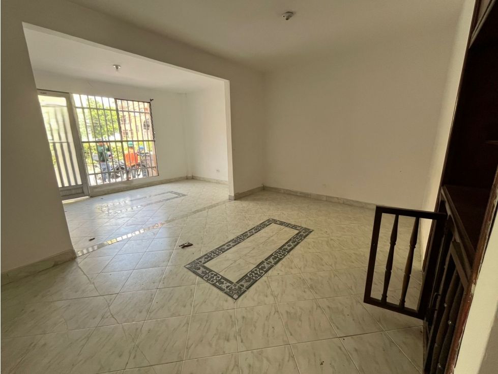 Casa en arriendo Antioquia Envigado La Paz 140 m2 Habitaciones 3 Baños 1 Garajes 0 Precio $3500000