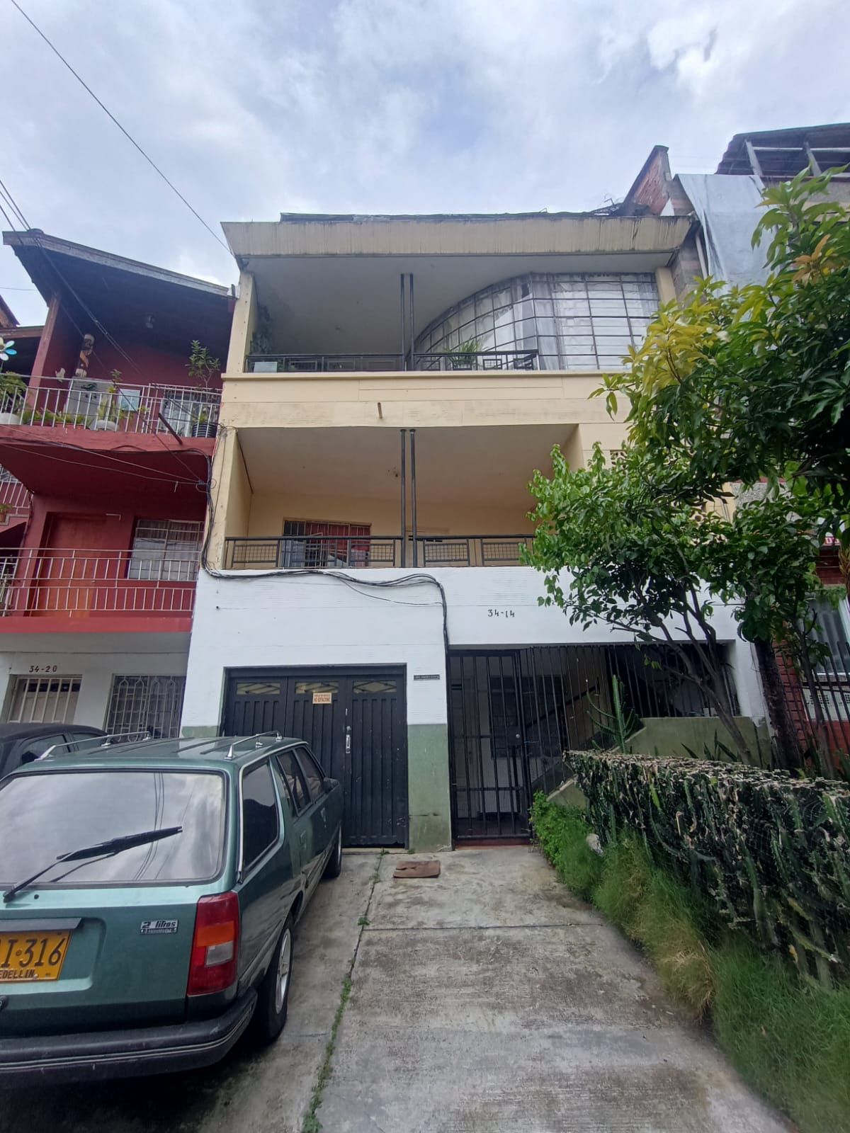 Casa en arriendo Antioquia Medellín Enciso 150 m2 Habitaciones 5 Baños 2 Garajes 0 Precio $3500000