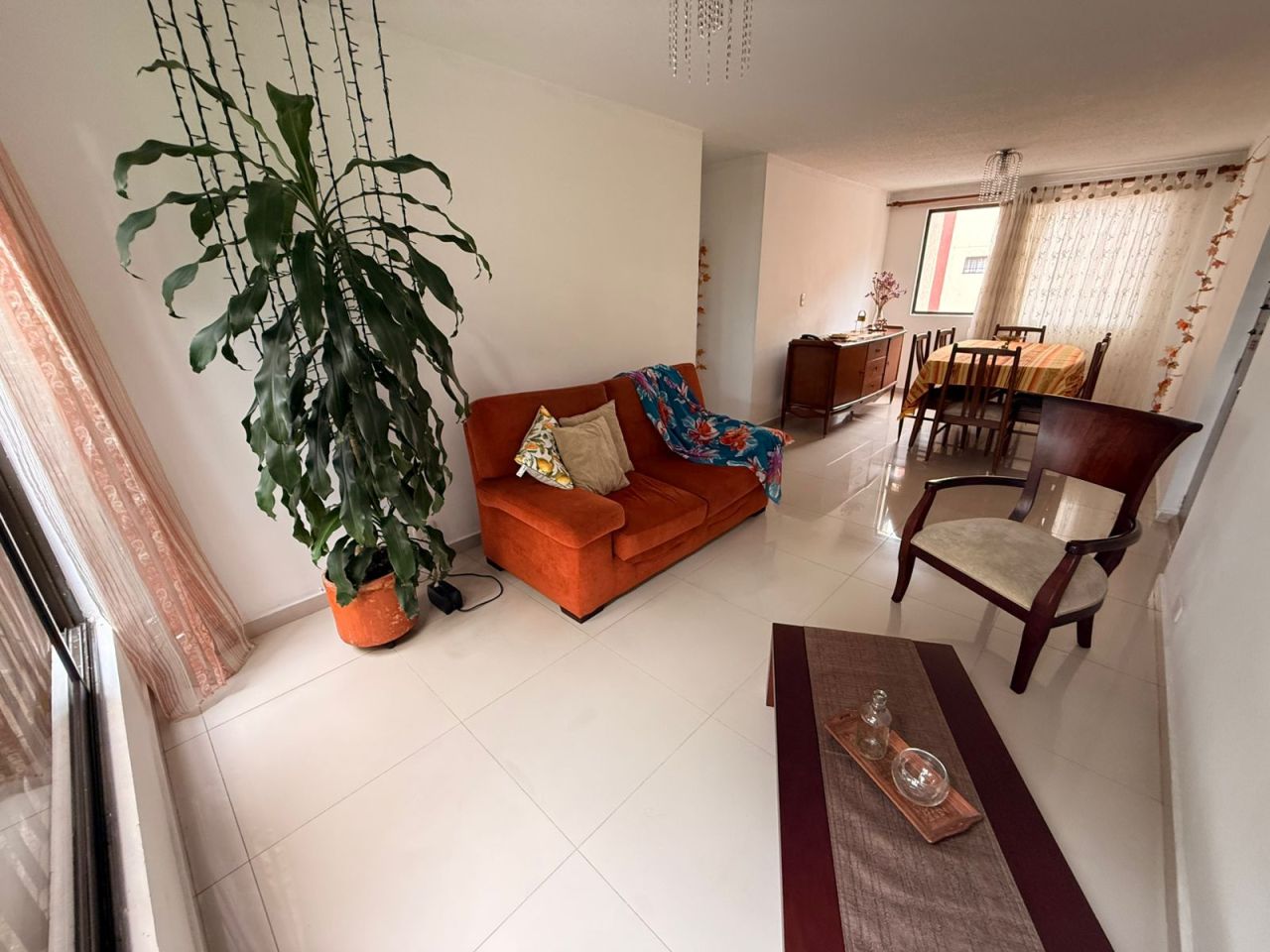 Apartamento en venta Valle Del Cauca Cali Los Portales - Nuevo Rey 90 m2 Habitaciones 3 Baños 2 Garajes 2 Precio $400000000