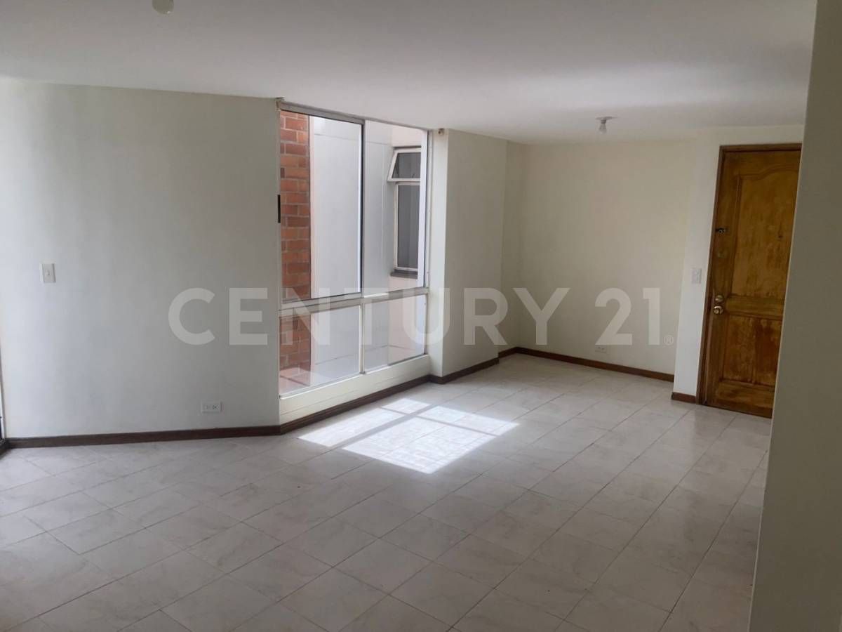 Apartamento en arriendo Antioquia Medellín Granada 90 m2 Habitaciones 3 Baños 2 Garajes 1 Precio $3300000
