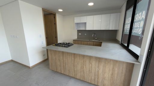 Apartamento en arriendo o venta Antioquia Rionegro San Antonio 70 m2 Habitaciones 2 Baños 2 Garajes 1 Precio venta $590000000 Precio arriendo $2600000