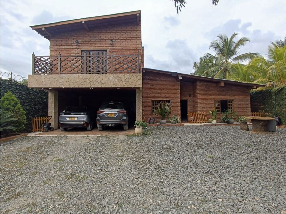 Casa Campestre en venta Córdoba Montería Los Garzones 758 m2 Habitaciones 3 Baños 3 Garajes 2 Precio $790000000