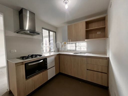 Apartamento en arriendo Antioquia Medellín El Rincon 66 m2 Habitaciones 2 Baños 2 Garajes 1 Precio $3300000