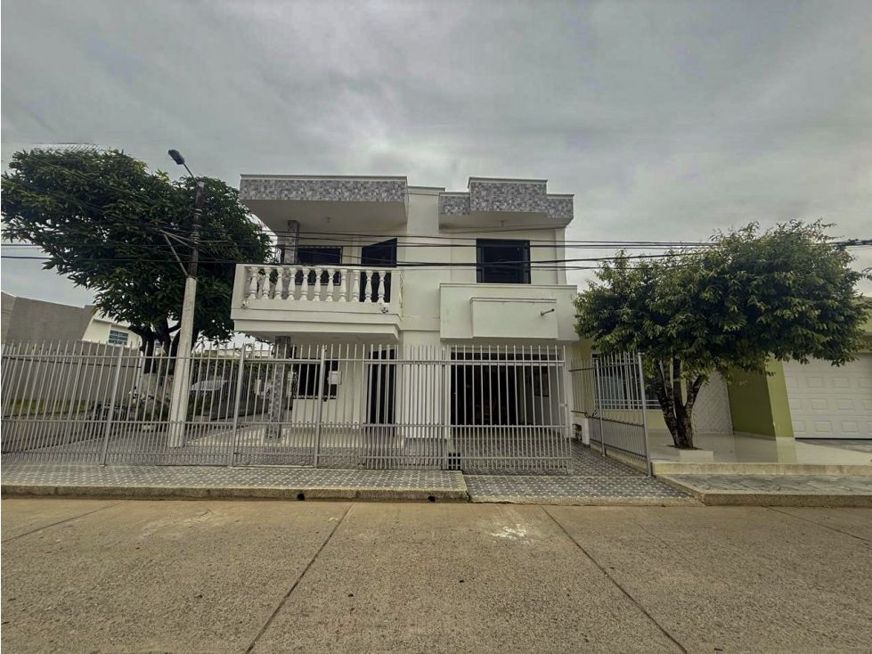 Casa en venta Córdoba Cereté El Prado 235 m2 Habitaciones 5 Baños 4 Garajes 1 Precio $480000000