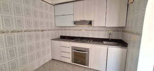 Casa en arriendo Antioquia Medellín La Gloria 160 m2 Habitaciones 5 Baños 3 Garajes 1 Precio $3500000