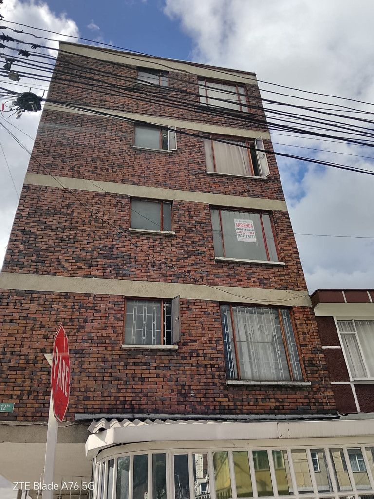 Apartamento en arriendo Cundinamarca Bogotá Ciudad Jardín Sur 42 m2 Habitaciones 2 Baños 1 Garajes 0 Precio $1150000