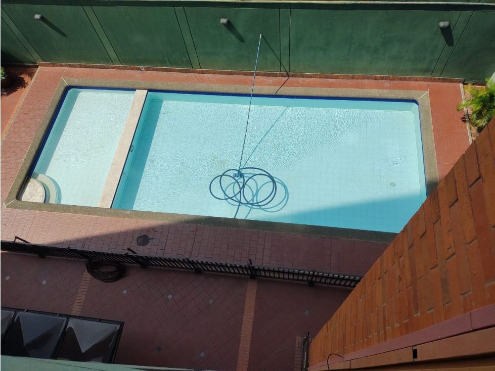 Apartamento en venta Valle Del Cauca Cali San Vicente 116 m2 Habitaciones 3 Baños 3 Garajes 2 Precio $464000000