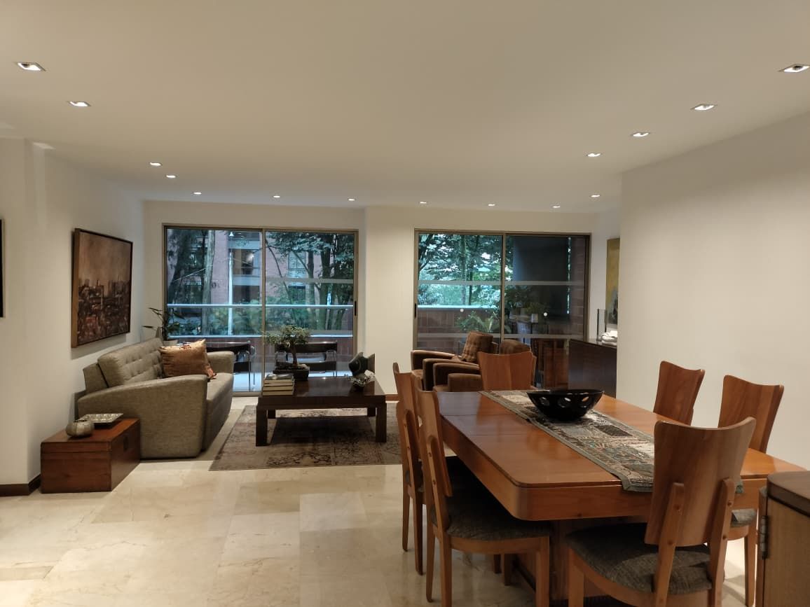 Apartamento en venta Antioquia Medellín Loma De Las Brujas 152 m2 Habitaciones 3 Baños 3 Garajes 2 Precio $1500000000