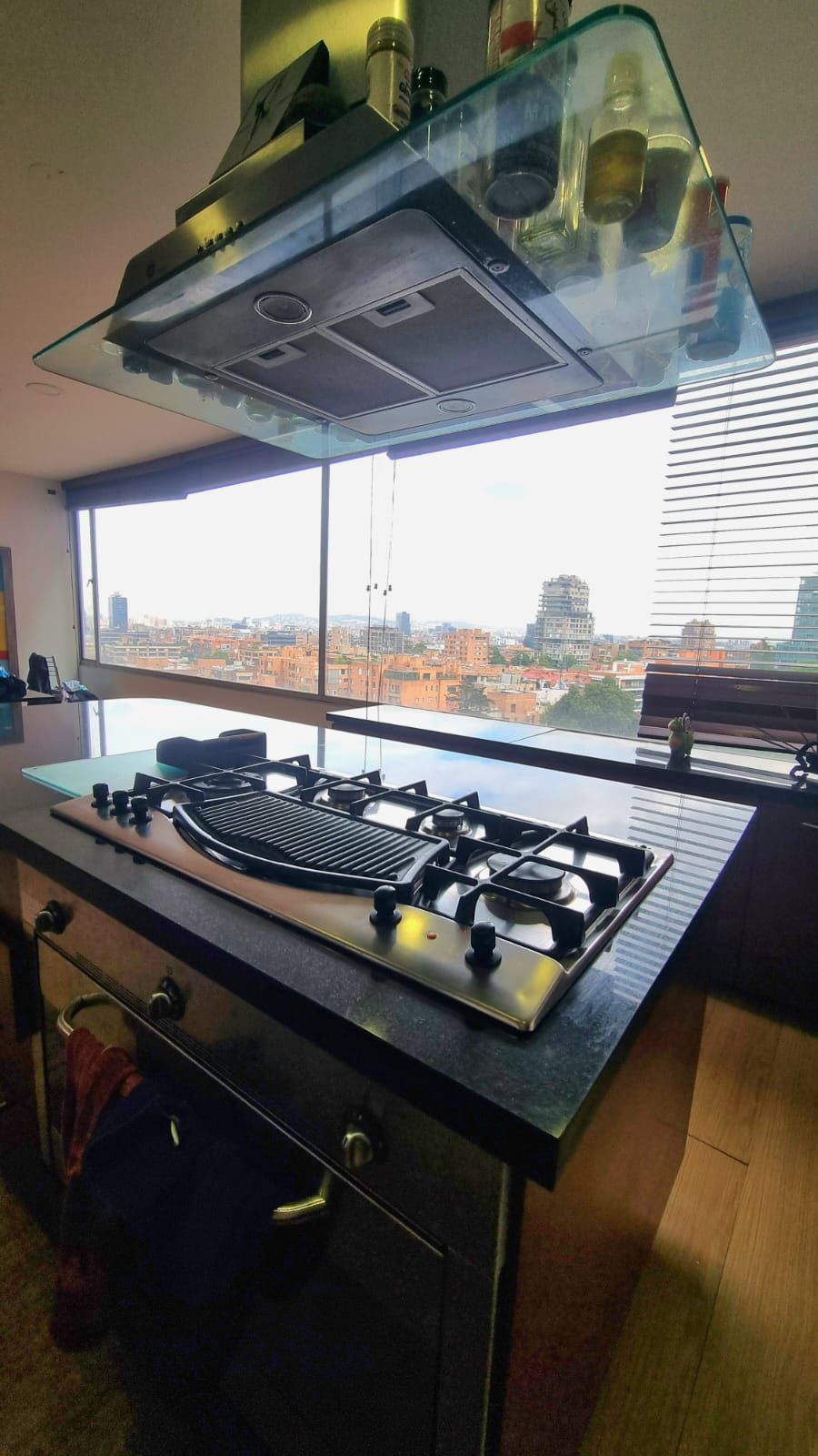 Apartamento en arriendo Cundinamarca Bogotá Chico 140 m2 Habitaciones 3 Baños 4 Garajes 2 Precio $9600000