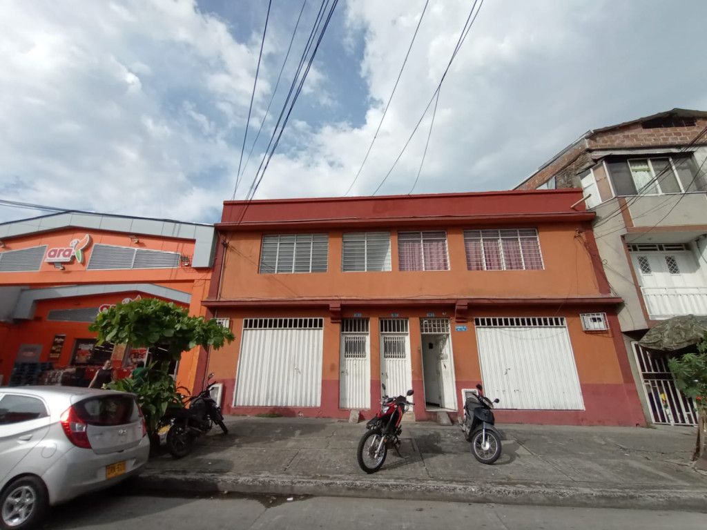 Casa en venta Valle Del Cauca Cali Bretaña 642 m2 Habitaciones 23 Baños 9 Garajes 0 Precio $1400000000