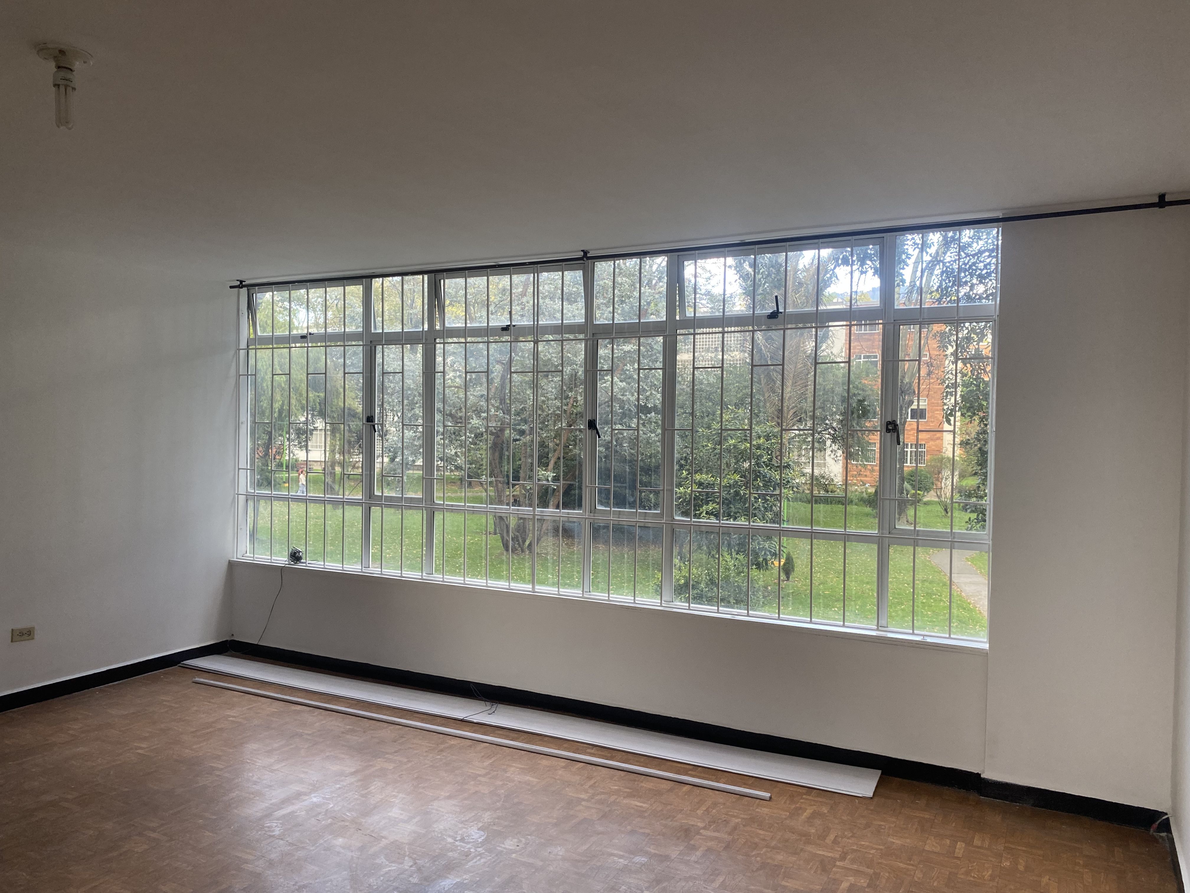 Apartamento en venta Cundinamarca Bogotá Centro Nariño 93 m2 Habitaciones 3 Baños 2 Garajes 1 Precio $650000000