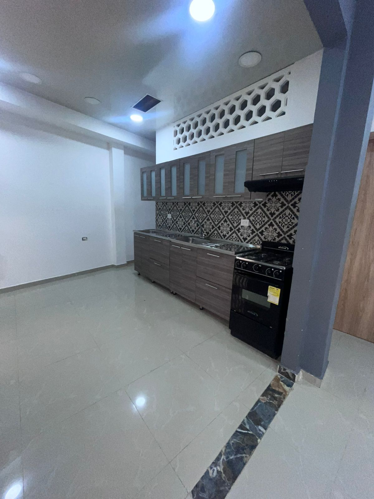 Apartamento en arriendo Atlántico Barranquilla Ciudad Jardin 60 m2 Habitaciones 2 Baños 2 Garajes 1 Precio $2450000
