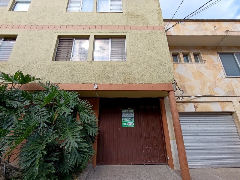 Bodega en arriendo Antioquia Medellín Lorena 22 m2 Habitaciones 0 Baños 1 Garajes 0 Precio $1250000