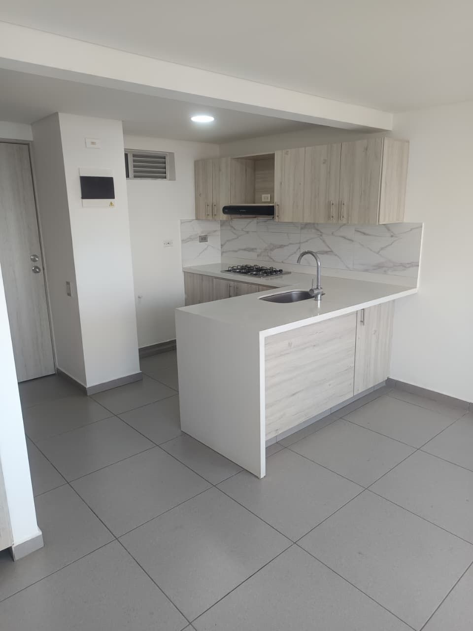 Apartamento en arriendo Antioquia Bello Cjr Cerro Claro 58 m2 Habitaciones 3 Baños 2 Garajes 1 Precio $1850000