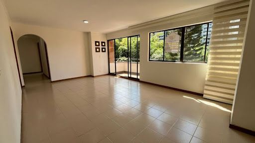 Apartamento en arriendo Antioquia Medellín La Frontera 92 m2 Habitaciones 3 Baños 3 Garajes 1 Precio $3900000