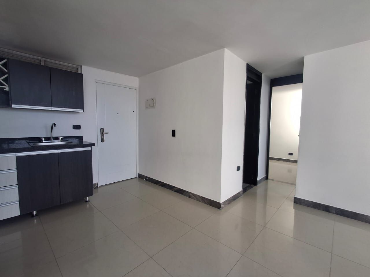 Apartamento en arriendo Antioquia Medellín Cucaracho 50 m2 Habitaciones 2 Baños 1 Garajes 0 Precio $1450000