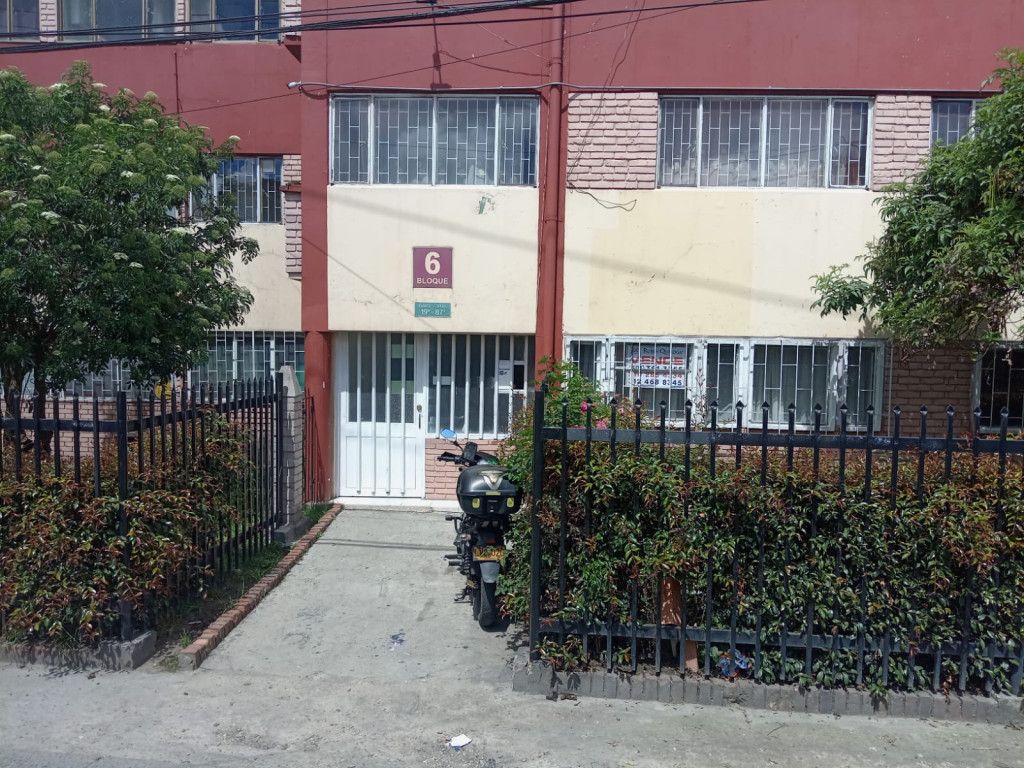 Apartamento en venta Cundinamarca Bogotá Restrepo 89 m2 Habitaciones 3 Baños 1 Garajes 0 Precio $295000000