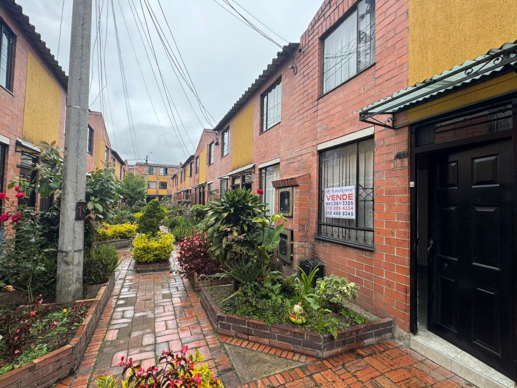 Casa en venta Cundinamarca Bogotá Las Cruces 40 m2 Habitaciones 2 Baños 1 Garajes 0 Precio $175000000
