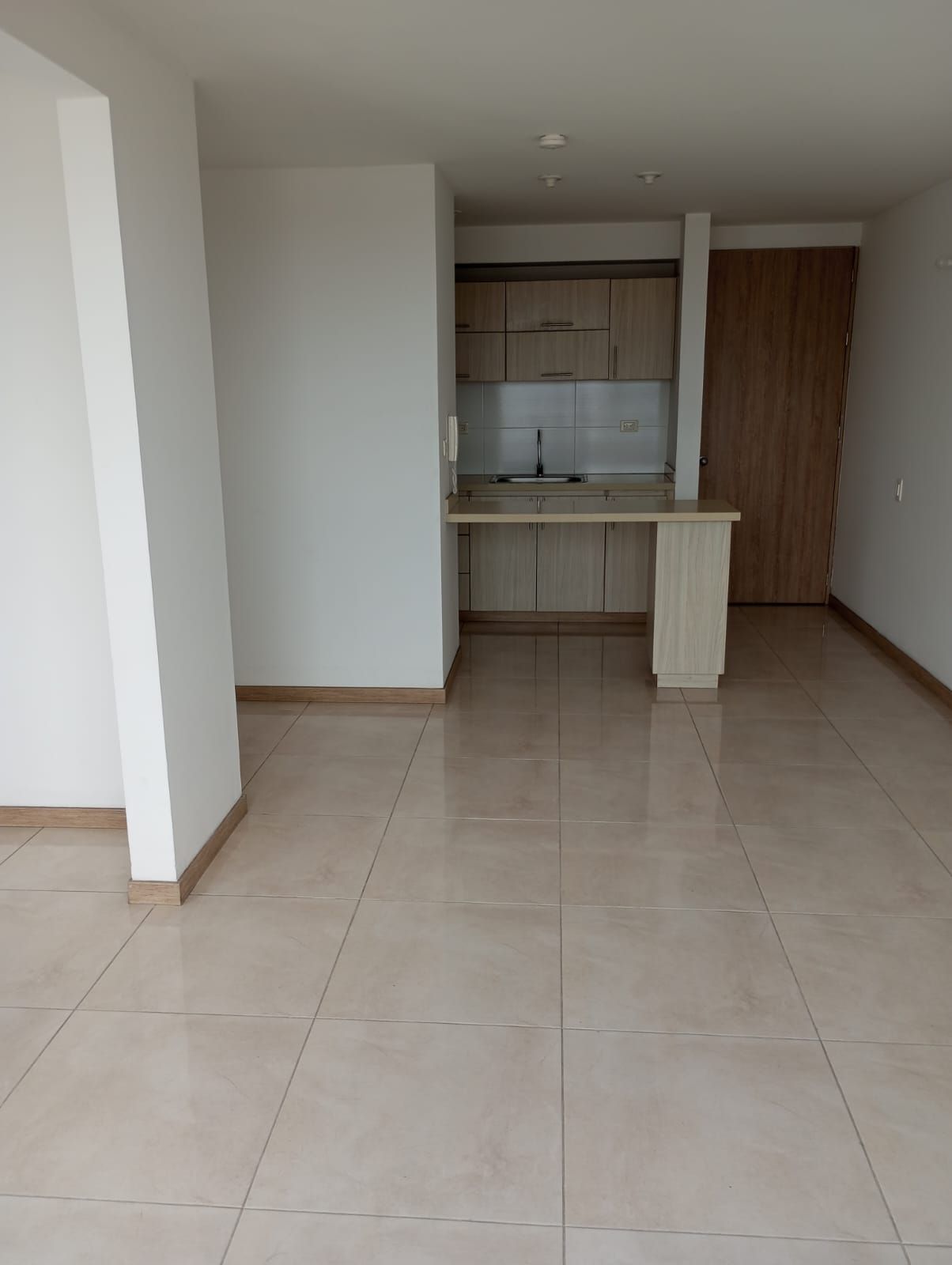 Apartamento en venta Valle Del Cauca Cali Prados Del Norte 70 m2 Habitaciones 2 Baños 2 Garajes 1 Precio $320000000