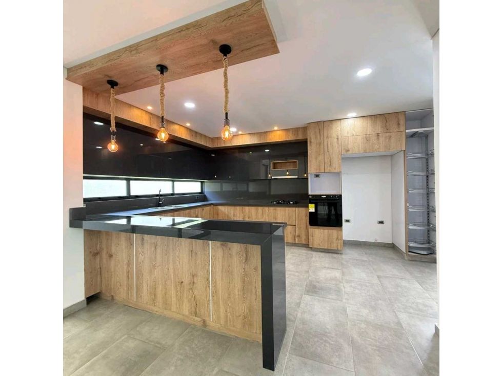 Casa en venta Valle Del Cauca Jamundí Ub Riveras De Las Mercedes 300 m2 Habitaciones 4 Baños 4 Garajes 3 Precio $990000000