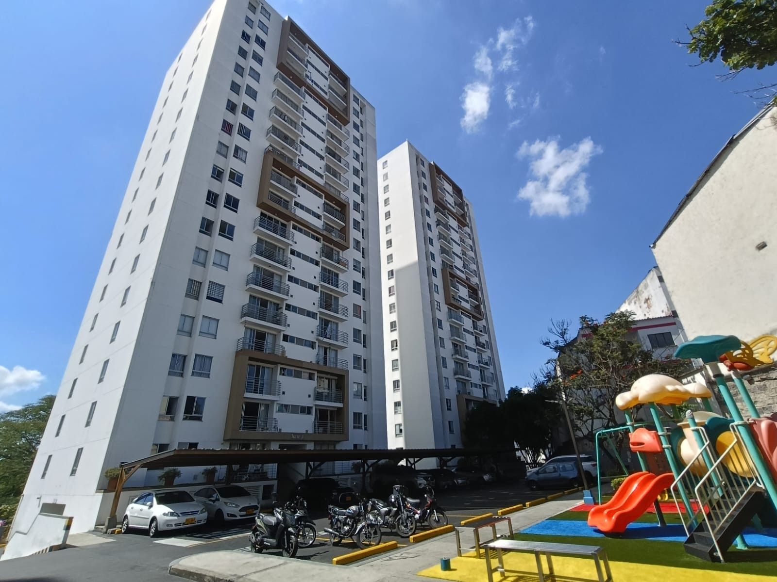 Apartamento en venta Santander Floridablanca Florida 71 m2 Habitaciones 3 Baños 2 Garajes 1 Precio $290000000