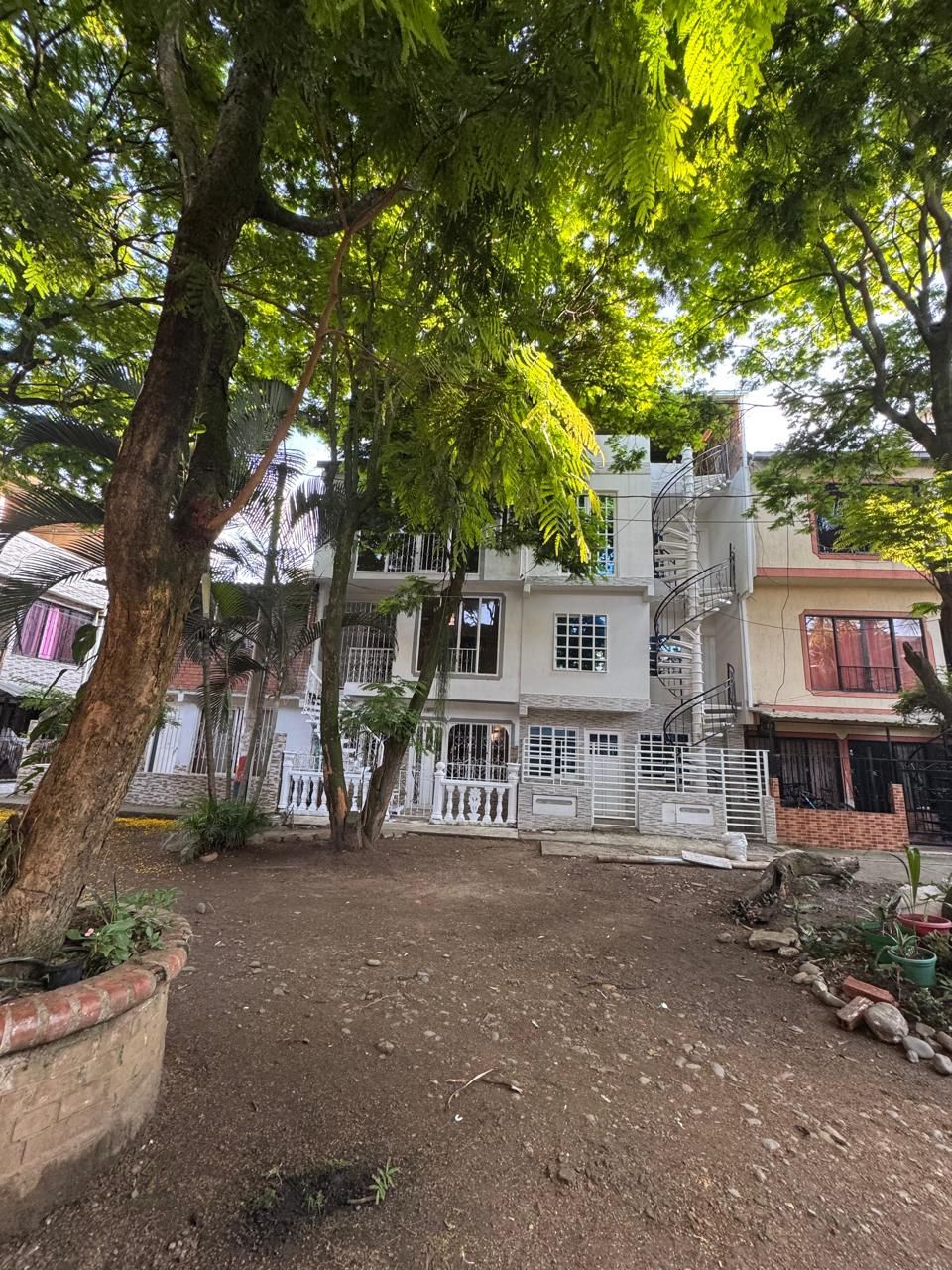 Casa en venta Valle Del Cauca Jamundí Saman Ii Etapa 150 m2 Habitaciones 4 Baños 3 Garajes 0 Precio $195000000