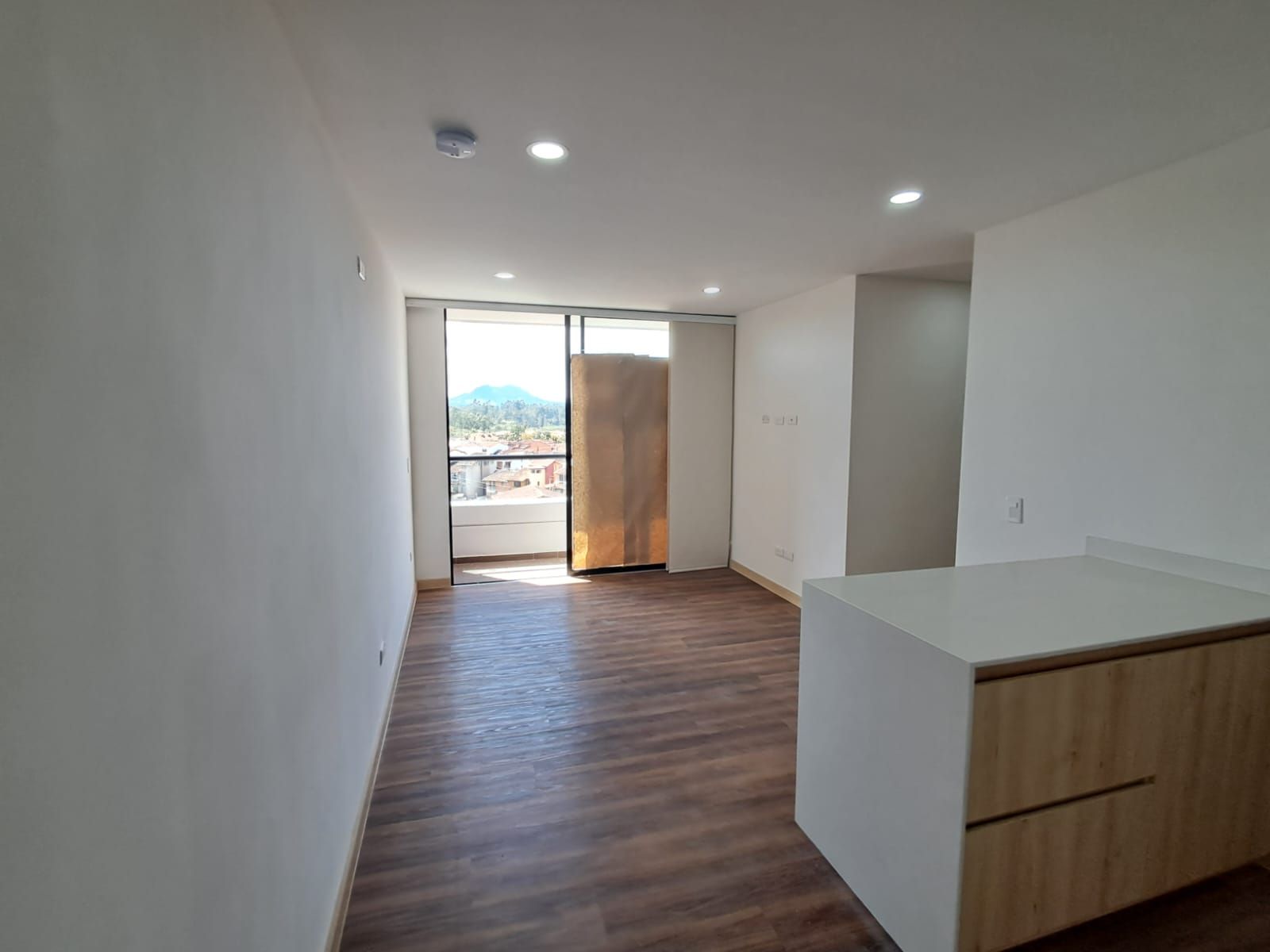 Apartamento en arriendo Antioquia Rionegro San Antonio 68 m2 Habitaciones 3 Baños 2 Garajes 1 Precio $2800000