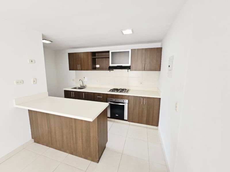 Apartamento en arriendo Antioquia Sabaneta Ancon Sur 90 m2 Habitaciones 3 Baños 2 Garajes 0 Precio $3500000