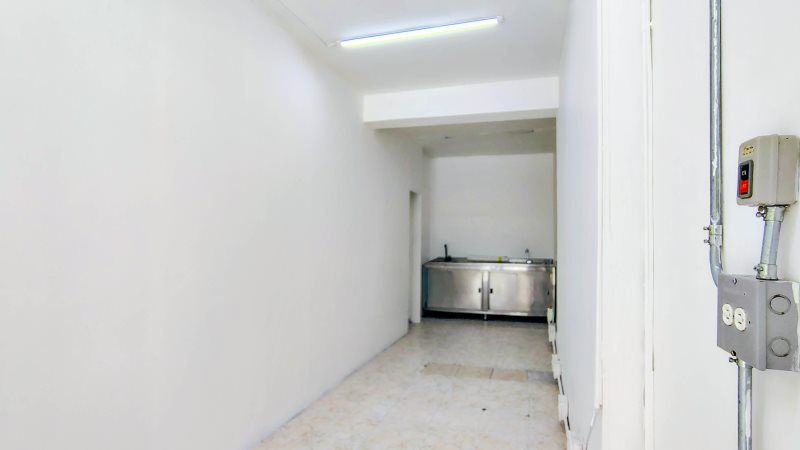 Local en arriendo Antioquia Medellín Los Conquistadores 35 m2 Habitaciones 0 Baños 1 Garajes 0 Precio $3200000