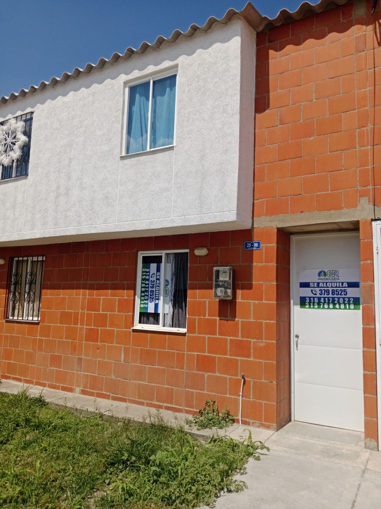 Casa en arriendo Valle Del Cauca Candelaria Candelaria 46 m2 Habitaciones 2 Baños 1 Garajes 1 Precio $520000