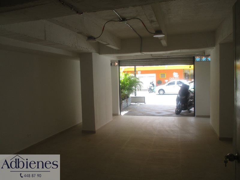 Local en arriendo Antioquia Medellín Las Acacias 42 m2 Habitaciones 0 Baños 1 Garajes 0 Precio $3300000