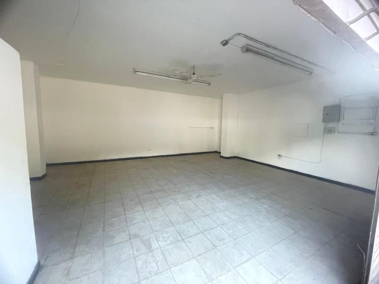 Local en arriendo Santander Girón Almenares De San Juan 42 m2 Habitaciones 0 Baños 1 Garajes 1 Precio $1874000