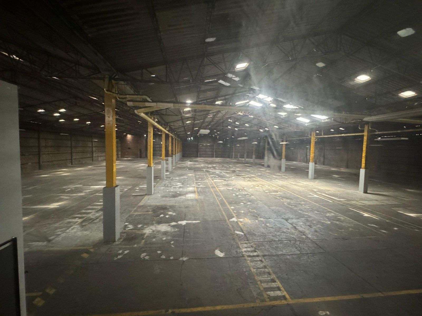 Bodega en arriendo Antioquia Itagüí Zona Industrial 1 5500 m2 Habitaciones 0 Baños 4 Garajes 3 Precio $180000000