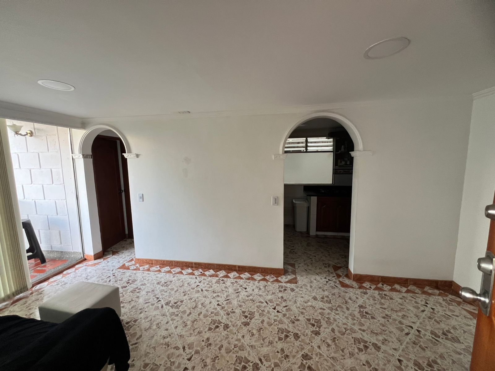 Apartamento en arriendo Antioquia Medellín Asomadera No 1 65 m2 Habitaciones 3 Baños 2 Garajes 0 Precio $2000000